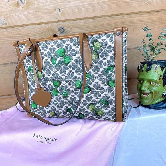 kate spade Handbags - Kate Spade Flower Jacquard Market Cherry Tote with matching makeup bag!
